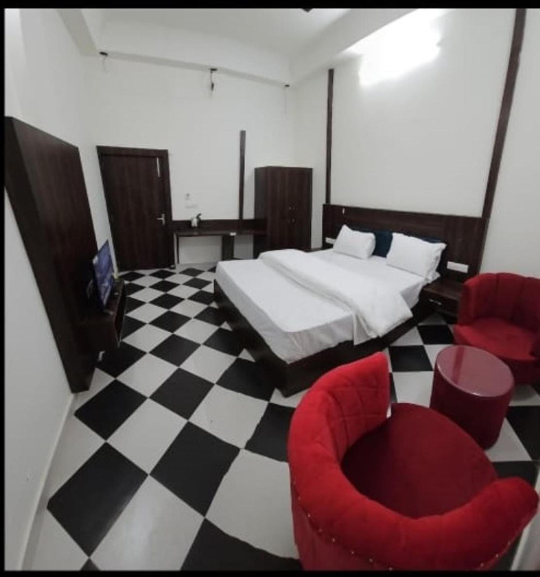 Dhanwa Resort, A Unit Of Satkar Hotel And Resorts Kota  Exterior photo